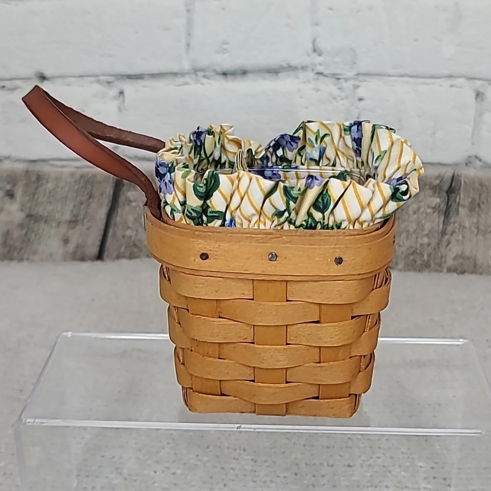 Longaberger Handmade Vintage '98 Small Chive Hanging Basket 15211 w/Liner/Insert